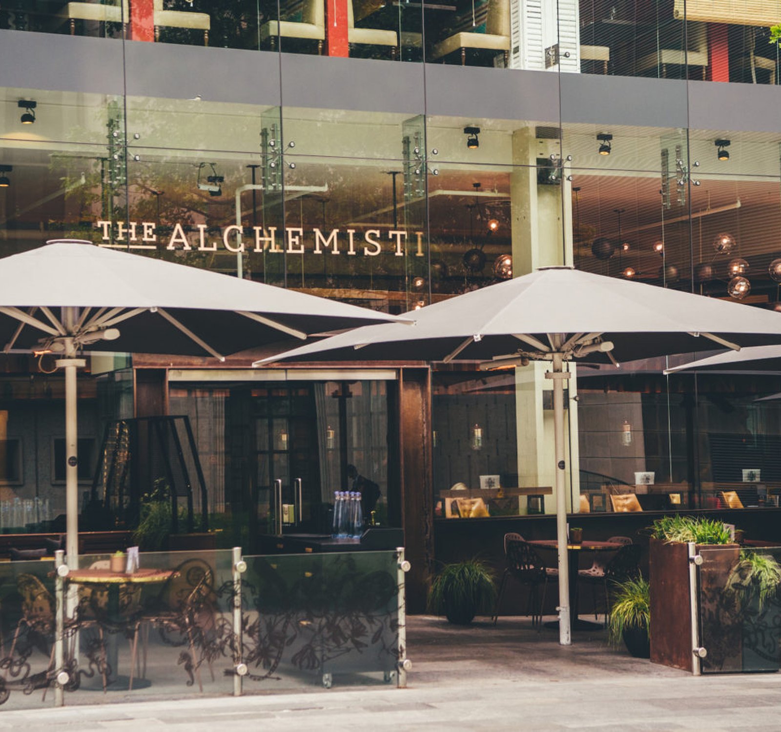 outdoorhistlistTheAlchemistSpinningfields1400x900_f2b93753804653135a46e9de73e6be5f